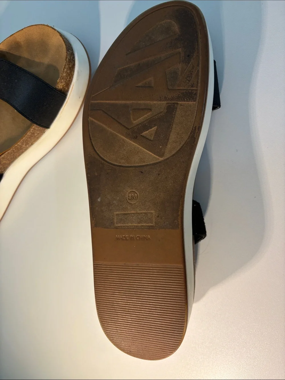 Black Elastic Strap Platform Sandals with White Sole - Picture 2 of 3